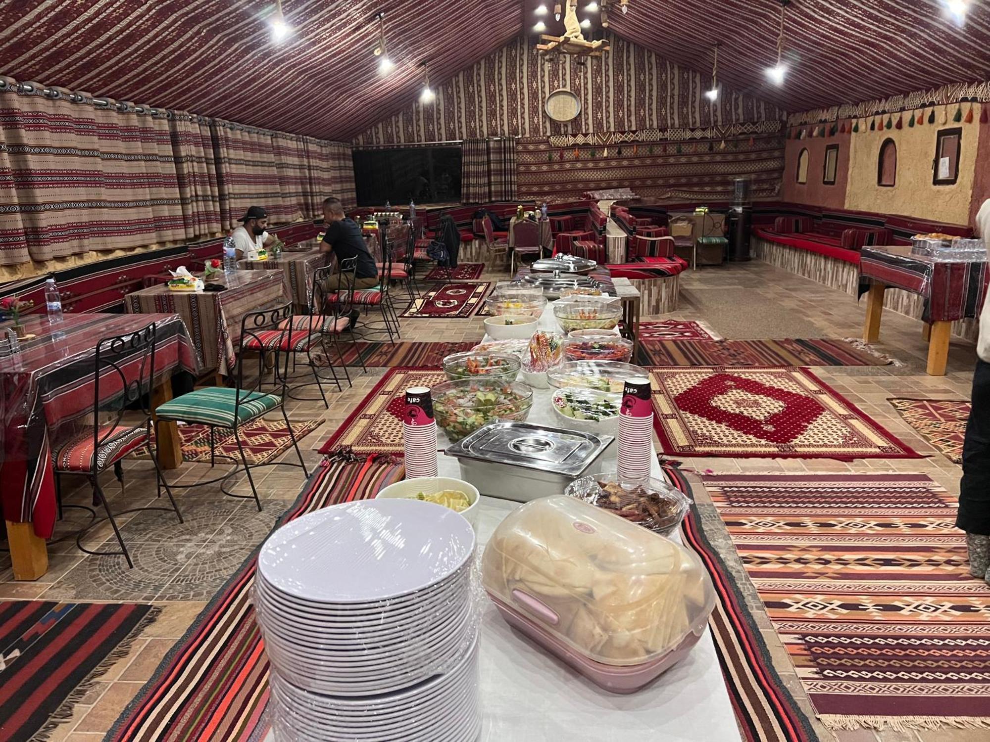 Khaled'S Camp Hotel Wadi Rum Ngoại thất bức ảnh
